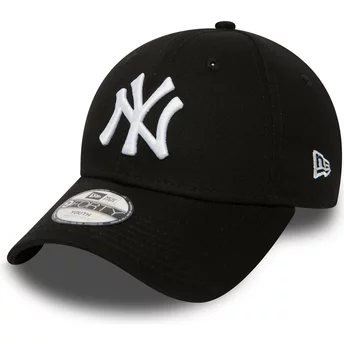 New Era Curved Brim Youth 9FORTY Essential New York Yankees MLB Black Adjustable Cap