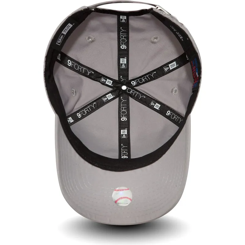 cappellino-curvo-grigio-regolabile-9forty-flawless-logo-dei-new-york-yankees-mlb-di-new-era