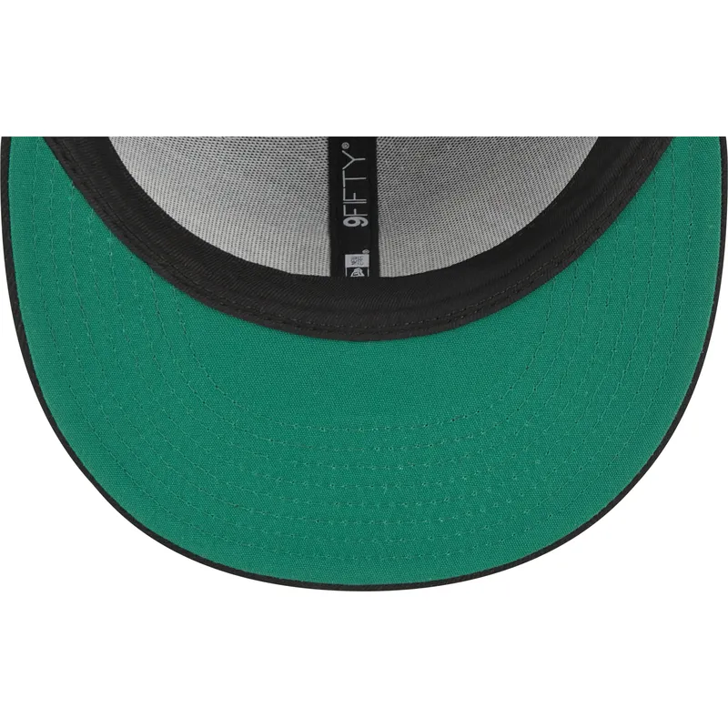epci-plata-negru-snapback-9fifty-post-up-pin-de-los-angeles-lakers-nba-de-new-era epci-plata-negru-snapback-9fifty-post-up-pin-de-los-angeles-lakers-nba-de-new-era