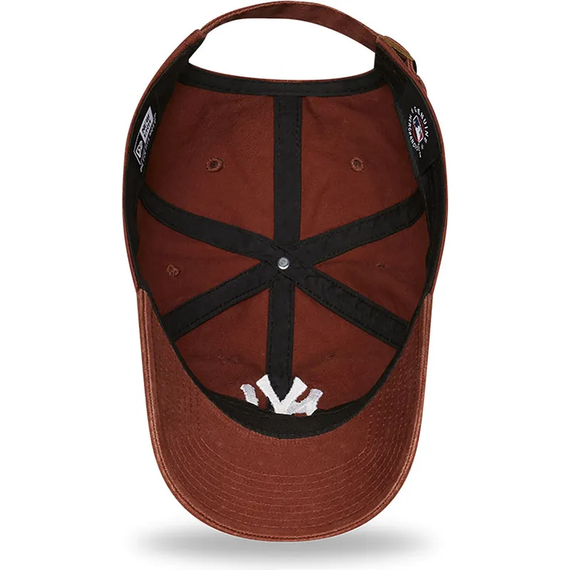 epci-curbata-maro-reglabila-9twenty-league-essential-de-new-york-yankees-mlb-de-new-era