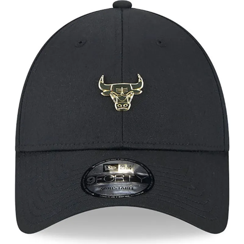 epci-curbata-negru-reglabila-9forty-pin-de-chicago-bulls-nba-de-new-era