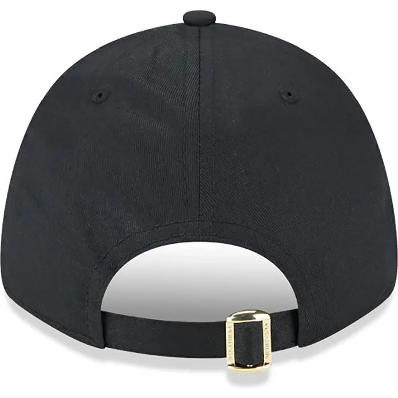 epci-curbata-negru-reglabila-9forty-pin-de-chicago-bulls-nba-de-new-era