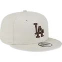 epci-plata-bej-snapback-9fifty-league-essential-de-los-angeles-dodgers-mlb-de-new-era