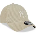 casquette-courbee-beige-ajustable-9forty-wide-cord-new-york-yankees-mlb-new-era