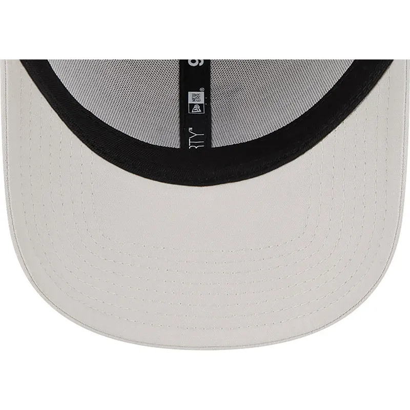 epci-curbata-bej-reglabila-9forty-repreve-outline-de-los-angeles-dodgers-mlb-de-new-era epci-curbata-bej-reglabila-9forty-repreve-outline-de-los-angeles-dodgers-mlb-de-new-era