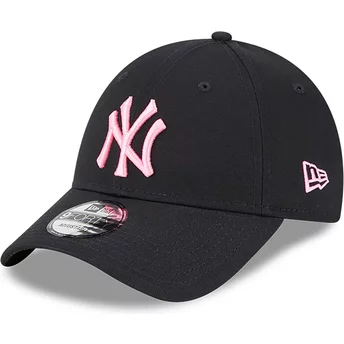 New Era Curved Brim Pink Logo 9FORTY Neon New York Yankees MLB Black Adjustable Cap