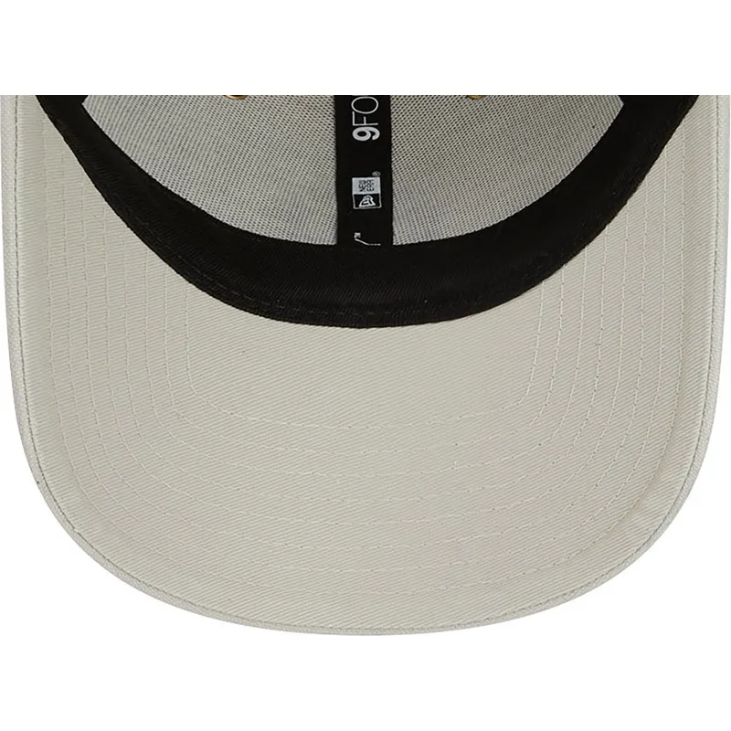 epci-curbata-bej-reglabila-9forty-washed-canvas-de-new-york-yankees-mlb-de-new-era