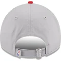 cappellino-curvo-grigio-e-rosso-regolabile-9twenty-tip-off-2023-dei-houston-rockets-nba-di-new-era