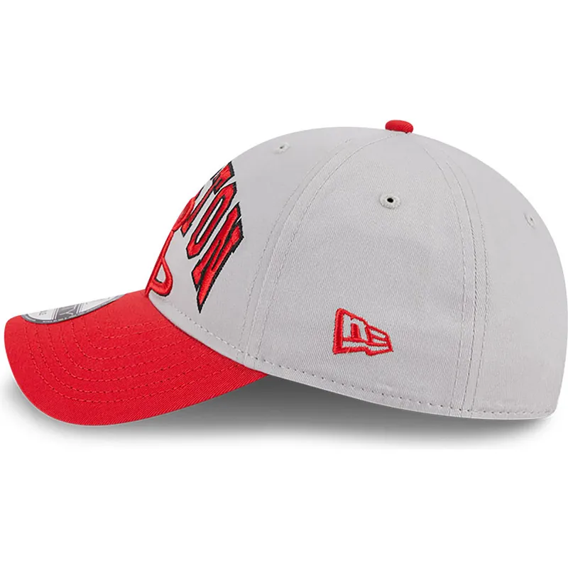 cappellino-curvo-grigio-e-rosso-regolabile-9twenty-tip-off-2023-dei-houston-rockets-nba-di-new-era