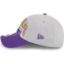 epci-curbata-gri-reglabila-9twenty-tip-off-2023-de-los-angeles-lakers-nba-de-new-era