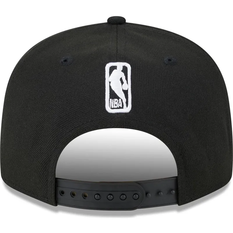 cappello-piatto-nero-snapback-9fifty-tip-off-2023-dei-los-angeles-lakers-nba-di-new-era