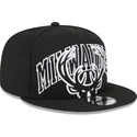 cappellino-piatto-nero-snapback-9fifty-tip-off-2023-dei-milwaukee-bucks-nba-di-new-era