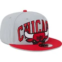 chicago-bulls-nba-new-era-gra-och-rod-platt-keps-snapback-9fifty-tip-off-2023