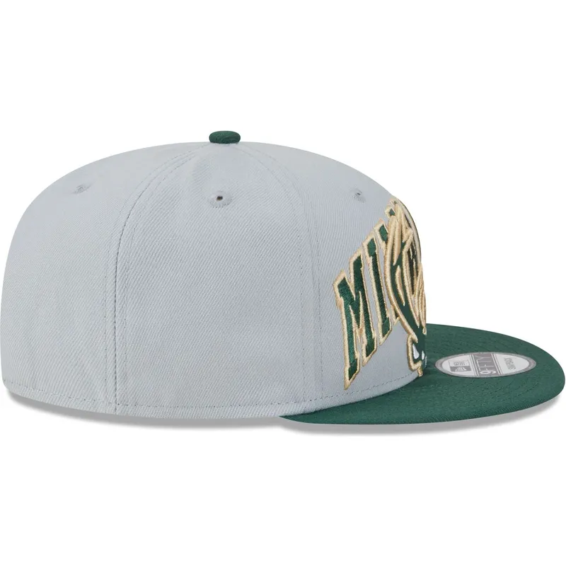 epci-plata-gri-snapback-9fifty-tip-off-2023-de-milwaukee-bucks-nba-de-new-era epci-plata-gri-snapback-9fifty-tip-off-2023-de-milwaukee-bucks-nba-de-new-era