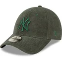 casquette-courbee-verte-ajustable-avec-logo-vert-9forty-towelling-new-york-yankees-mlb-new-era