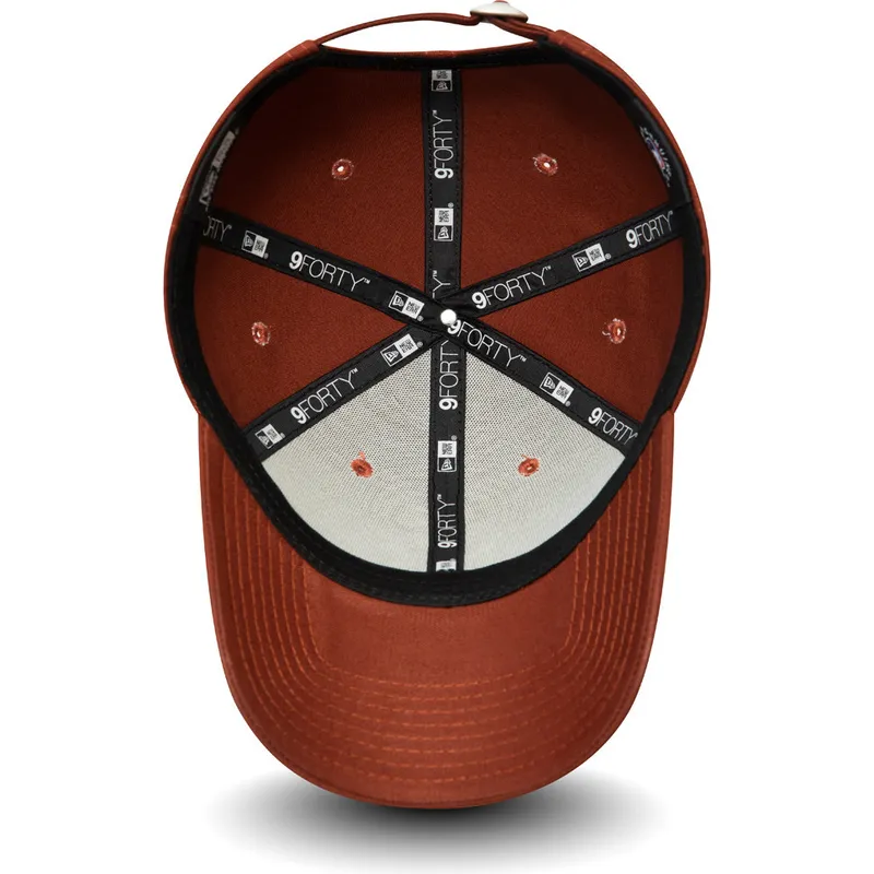 epci-curbata-maro-reglabila-9forty-league-essential-de-new-york-yankees-mlb-de-new-era