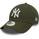 gron-justerbar-bojd-keps-9twenty-league-essential-new-york-yankees-mlb-fran-new-era