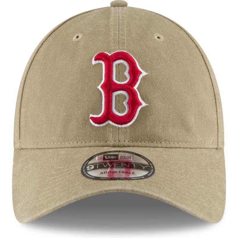 verstellbare-hellbraune-kappe-mit-gebogenem-schirm-und-rotem-logo-9twenty-core-classic-der-boston-red-sox-mlb-von-new-era