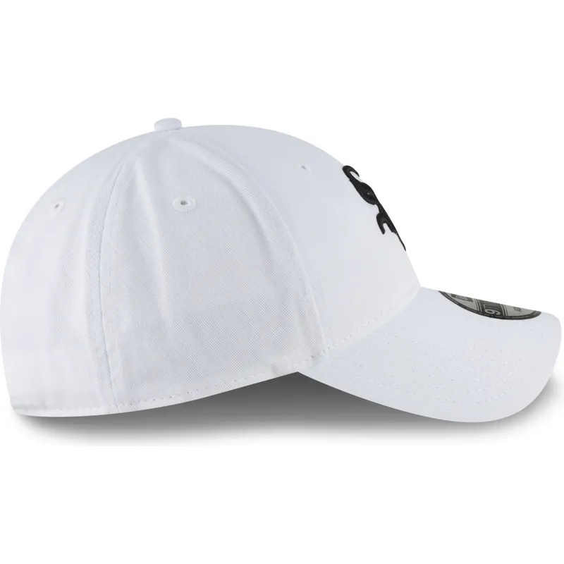 cappellino-curvo-bianco-regolabile-con-logo-nero-9twenty-core-classic-dei-chicago-white-sox-mlb-di-new-era