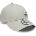 cap-curbata-gray-snapback-9forty-essential-de-red-bull-racing-formula-1-de-new-era