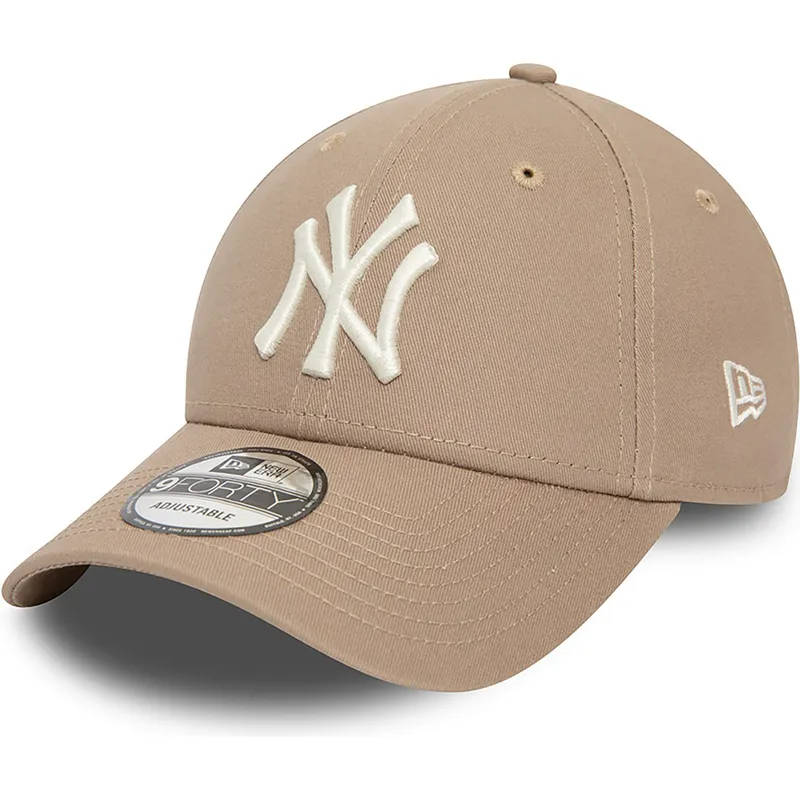 epci-curbata-maro-reglabila-9forty-league-essential-de-new-york-yankees-mlb-de-new-era epci-curbata-maro-reglabila-9forty-league-essential-de-new-york-yankees-mlb-de-new-era