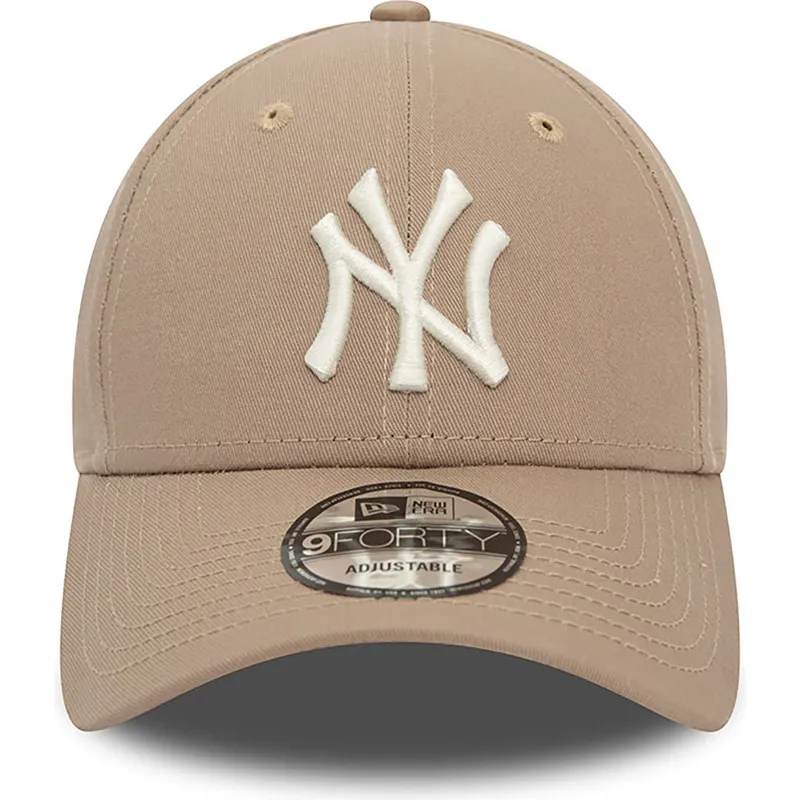 epci-curbata-maro-reglabila-9forty-league-essential-de-new-york-yankees-mlb-de-new-era epci-curbata-maro-reglabila-9forty-league-essential-de-new-york-yankees-mlb-de-new-era