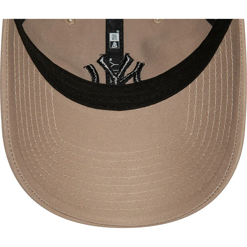 epci-curbata-maro-reglabila-9twenty-league-essential-de-new-york-yankees-mlb-de-new-era epci-curbata-maro-reglabila-9twenty-league-essential-de-new-york-yankees-mlb-de-new-era