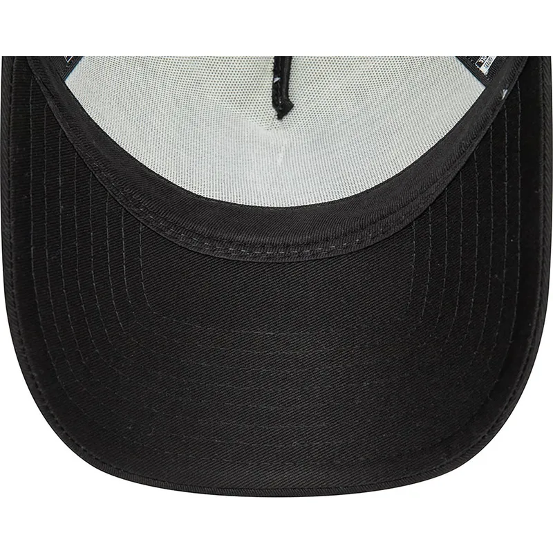 epci-curbata-negru-snapback-a-frame-character-de-bugs-bunny-y-pato-lucas-looney-tunes-de-new-era