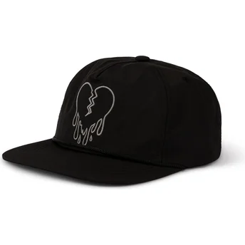 Svart platt snapback-keps Heartbreak Hotel från Pica Pica