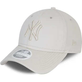 Grå justerbar kurvad keps med grå logotyp för dam 9FORTY Tonal New York Yankees MLB från New Era