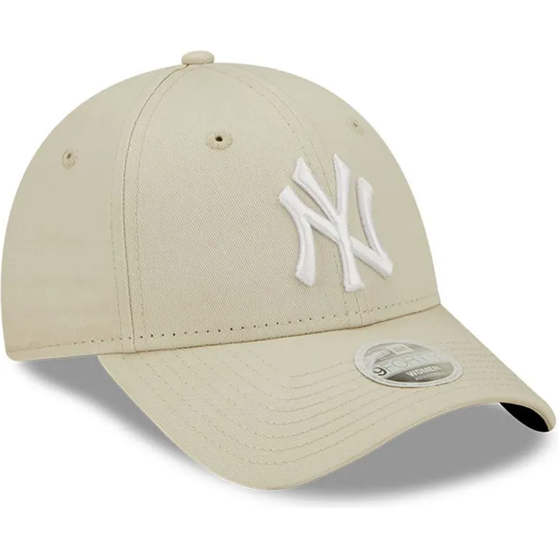 beige-verstellbare-damenkappe-9forty-league-essential-der-new-york-yankees-mlb-von-new-era
