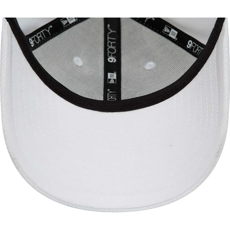 epci-curbata-alb-reglabila-9forty-diamond-era-essential-de-new-york-yankees-mlb-de-new-era