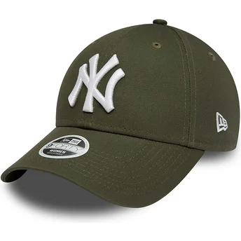Cappellino curvo verde regolabile da donna 9FORTY League Essential dei New York Yankees MLB di New Era