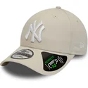 cappellino-curvo-beige-regolabile-9forty-repreve-league-essential-di-new-york-yankees-mlb-di-new-era