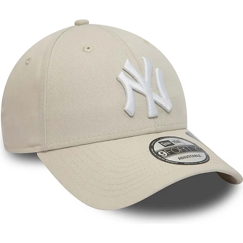 cappellino-curvo-beige-regolabile-9forty-repreve-league-essential-di-new-york-yankees-mlb-di-new-era
