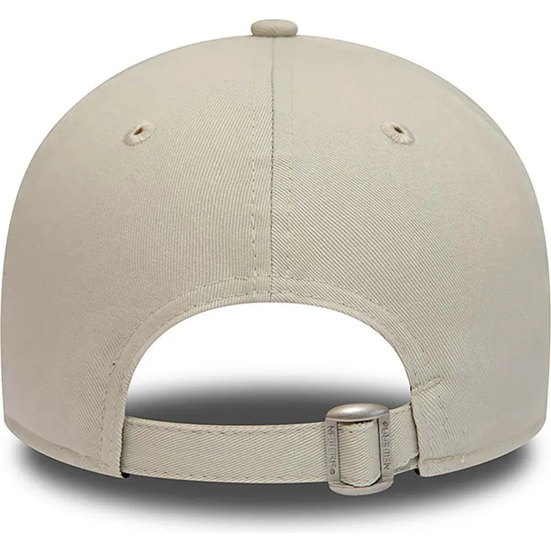 epci-curbata-bej-reglabila-9forty-repreve-league-essential-de-new-york-yankees-mlb-de-new-era epci-curbata-bej-reglabila-9forty-repreve-league-essential-de-new-york-yankees-mlb-de-new-era