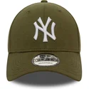 epci-curbata-verzior-reglabila-9forty-jersey-essential-de-new-york-yankees-mlb-de-new-era