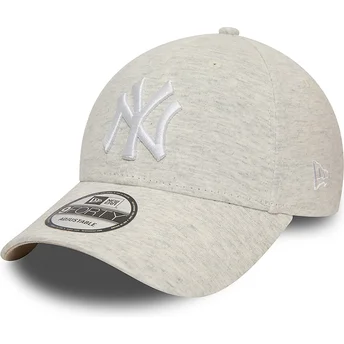 Beige justerbar böjd keps 9FORTY Jersey Essential New York Yankees MLB från New Era