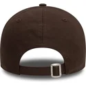 new-era-9forty-league-essential-verstellbare-dunkelbraune-kappe-der-new-york-yankees-mlb