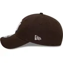 new-era-9forty-league-essential-verstellbare-dunkelbraune-kappe-der-new-york-yankees-mlb
