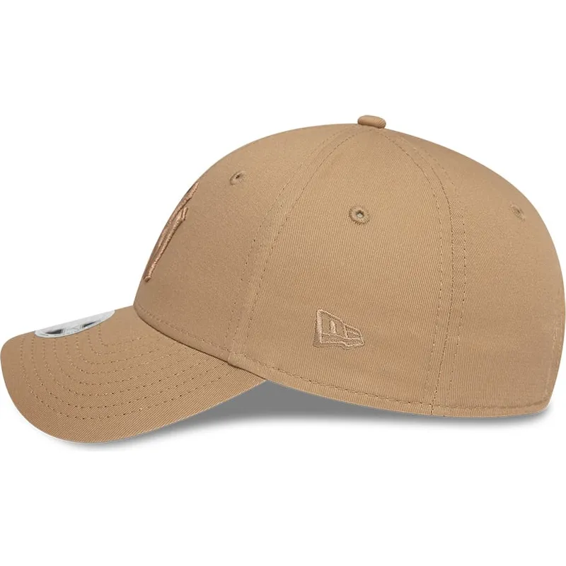 epci-curbata-maro-reglabila-9forty-league-essential-de-new-york-yankees-mlb-de-new-era epci-curbata-maro-reglabila-9forty-league-essential-de-new-york-yankees-mlb-de-new-era