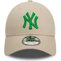 epci-curbata-bej-reglabila-9forty-league-essential-de-new-york-yankees-mlb-de-new-era