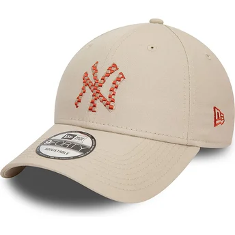 Cap curbată beige adjustable strap 9FORTY Seasonal Infill de New York Yankees MLB de New Era