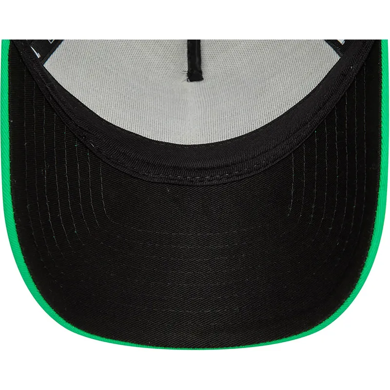 epci-curbata-papagal-snapback-a-frame-character-de-rick-y-morty-de-new-era
