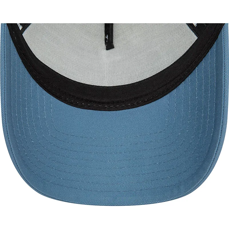 epci-curbata-albastru-snapback-a-frame-character-de-rick-y-morty-de-new-era