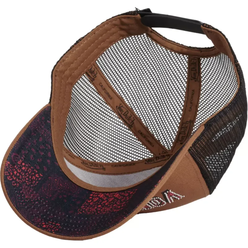 epci-curbata-maro-snapback-stud-n-de-von-dutch