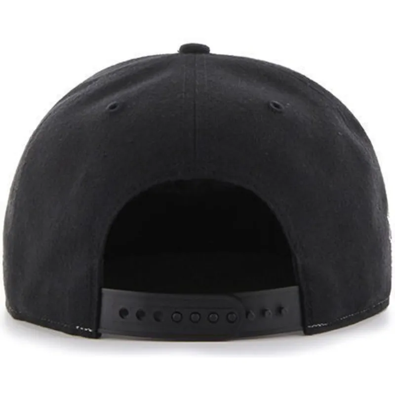 cap-plata-gray-snapback-de-los-angeles-kings-nhl-de-47-brand