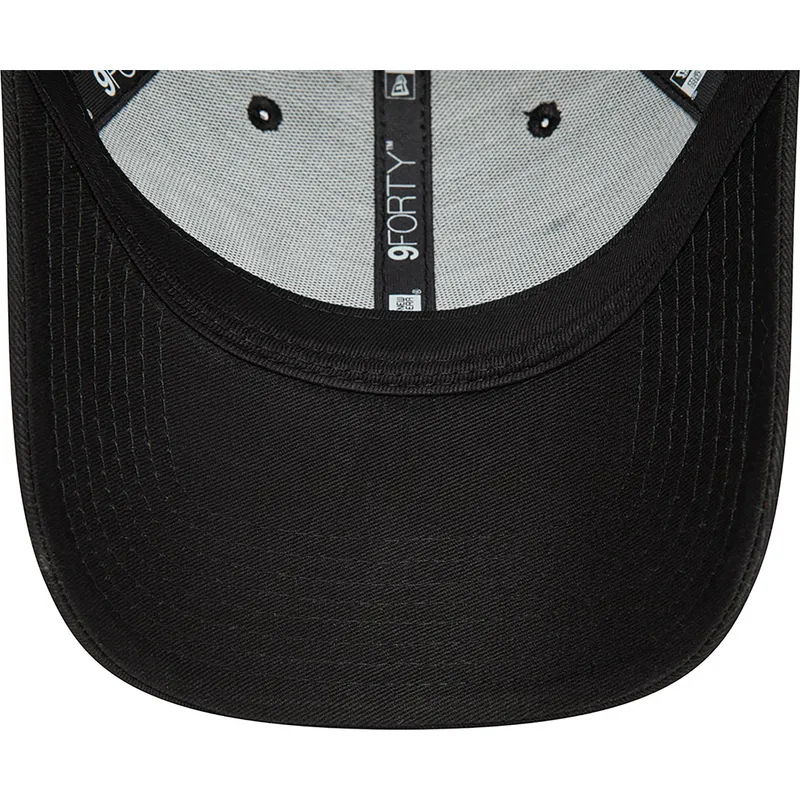 cappellino-nero-con-visiera-curva-snapback-9forty-del-team-haas-f1-formula-1-di-new-era