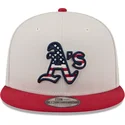 gorra-plana-beige-y-roja-snapback-9fifty-4th-of-july-de-oakland-athletics-mlb-de-new-era