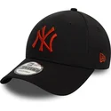 new-era-9forty-league-essential-justerbar-svart-bojd-keps-med-rod-logotyp-new-york-yankees-mlb